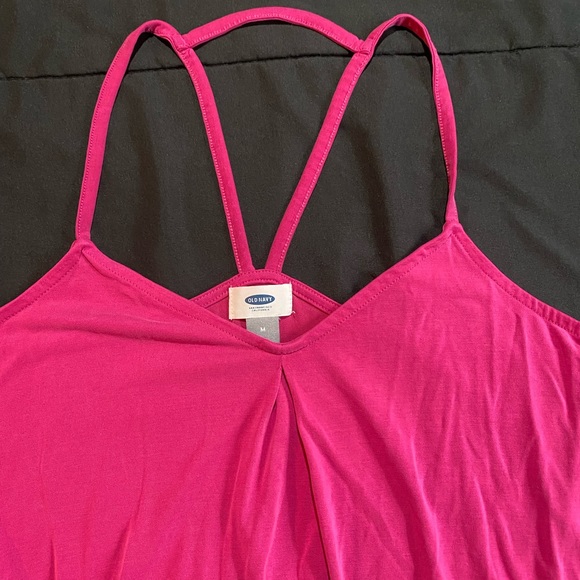 Old navy tank top size medium - Picture 2 of 3